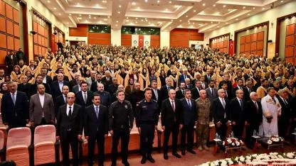 “ANAYASA HUKUKU DEVLETİN MEŞRUİYETİNİ VE BİREYİN ONURUNU BİRLİKTE YAŞATIR”