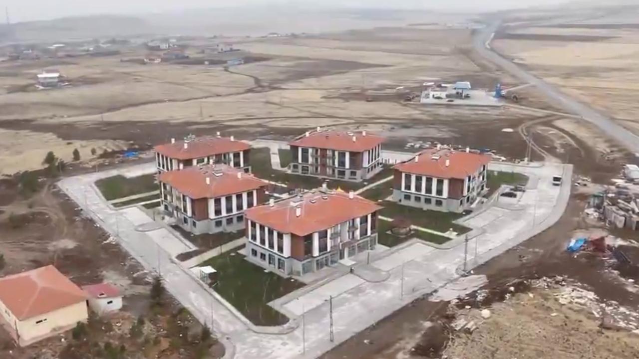 ARGUVAN’DA 57 KONUT VE 4 DÜKKANIN ANAHTAR TESLİM SÜRECİ BAŞLIYOR