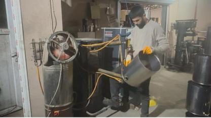 BİNLERCE SOBA KOVASI DARENDE’DE ÜRETİLİYOR