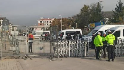 MALATYA’DA ÇETE DAVASI BAŞLADI