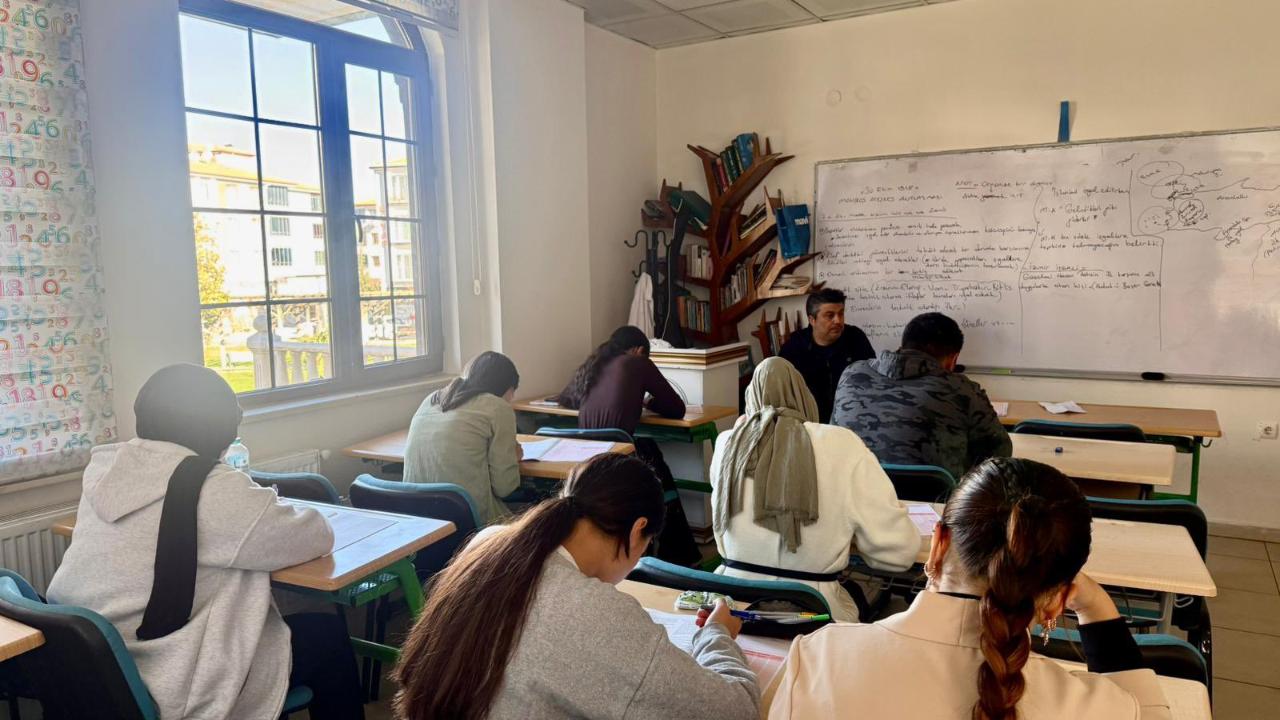 ÖĞRENCİLER İÇİN DENEME SINAVI DÜZENLENDİ