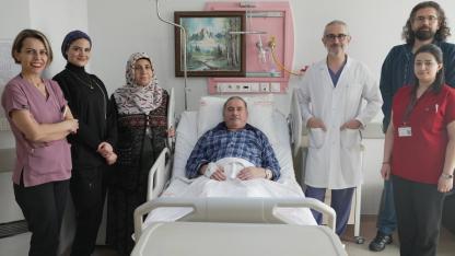 AORT YIRTIĞI KAPALI YÖNTEMLE ONARILDI