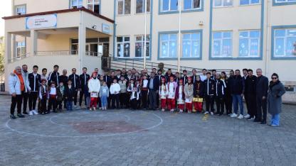 ÖZEL GEREKSİNİMLİ ÖĞRENCİLERE ANLAMLI ZİYARET YAPILDI