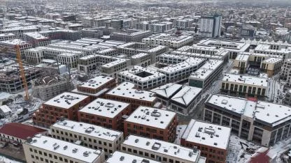 KÜLLERİNDEN DOĞAN MALATYA ÇARŞISI, KAR ALTINDA HAVADAN GÖRÜNTÜLENDİ