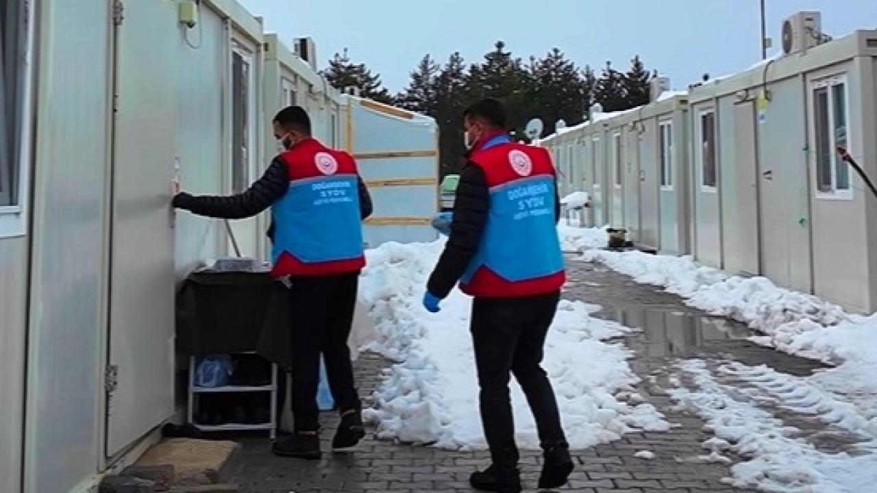 HER GÜN SICAK YEMEK DAĞITILIYOR