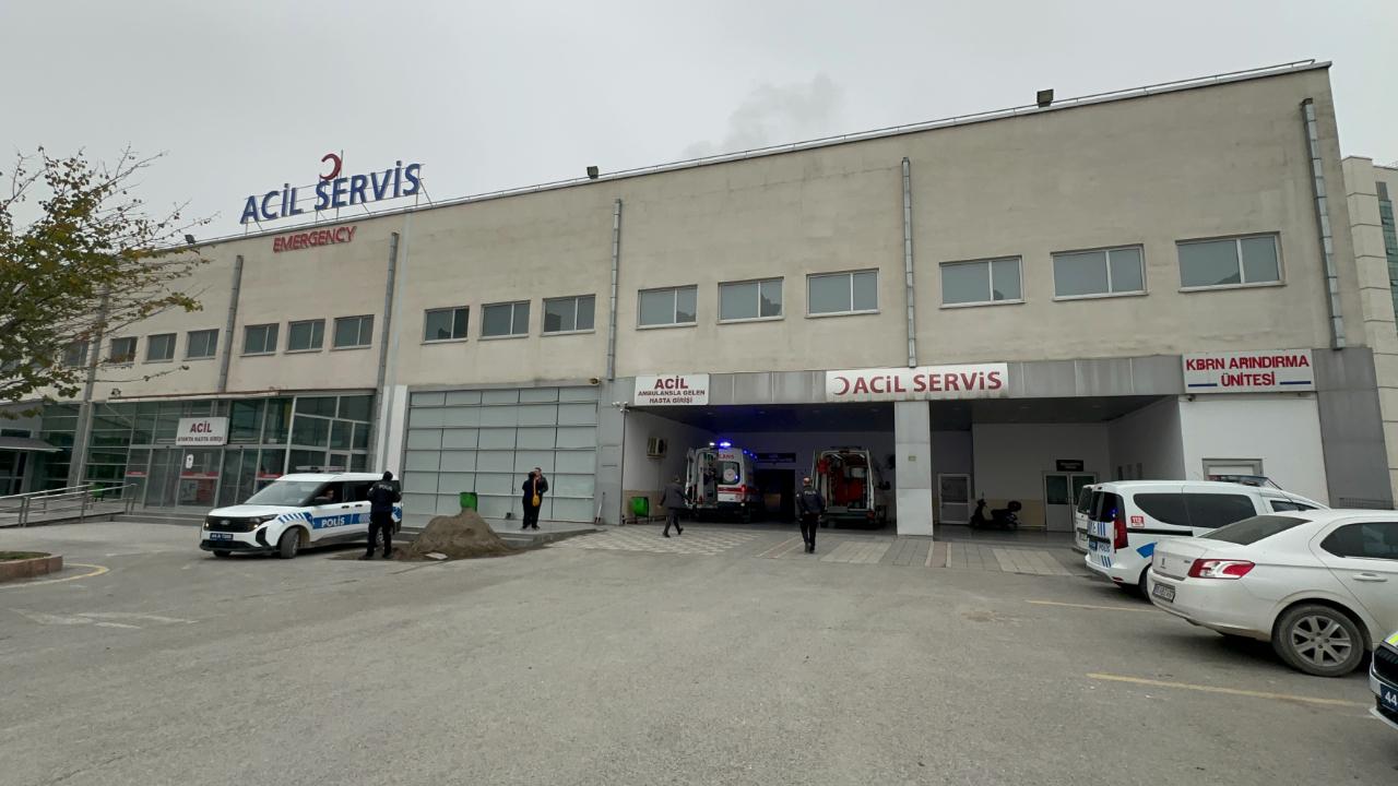 YAYAYA OTOMOBİL ÇARPTI