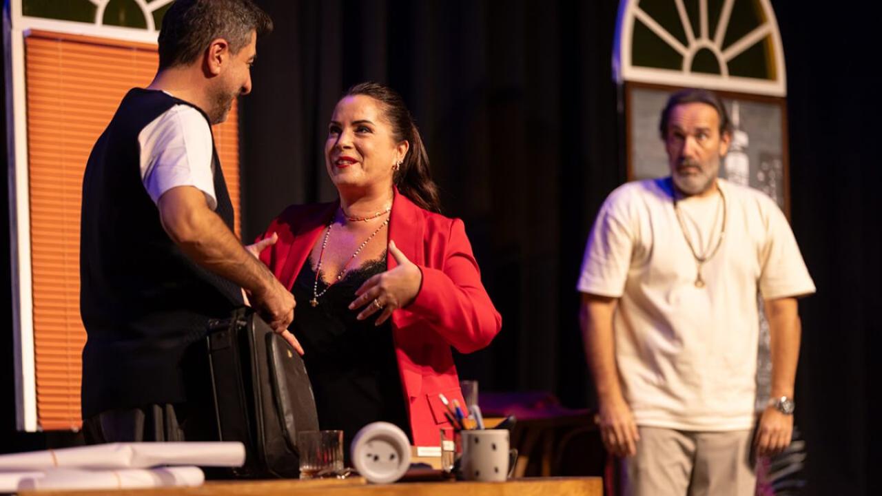 “AŞK LİSTESİ” SAHNE ALIYOR