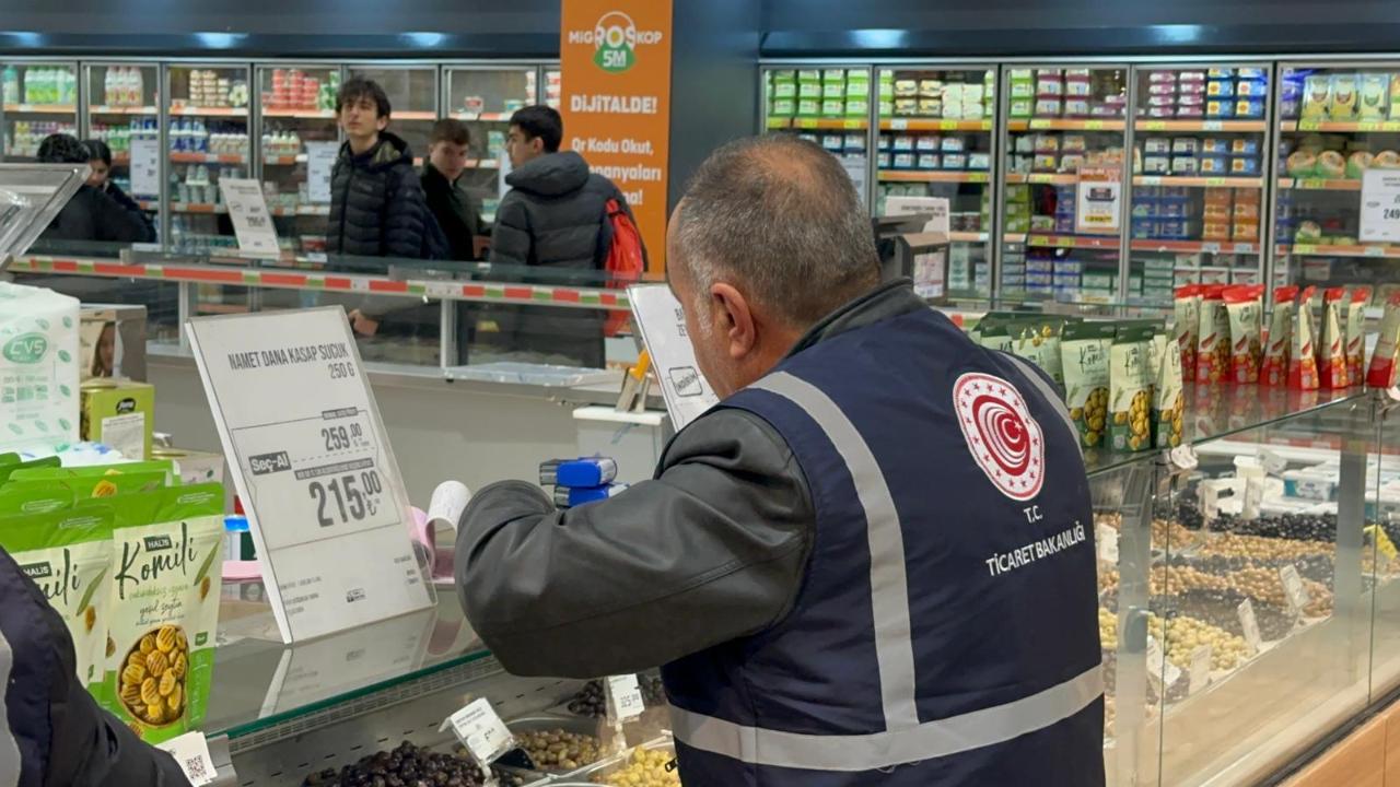 BAYRAM ÖNCESİ FAHİŞ FİYATA GEÇİT YOK