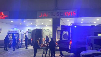 BIÇAKLI VE SİLAHLI OLAYDA 5 KİŞİ YARALANDI