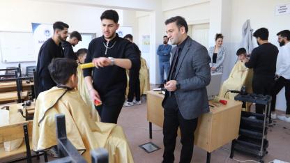 ÇOCUKLAR, BAYRAM ÖNCESİ ÜCRETSİZ TIRAŞ OLDU