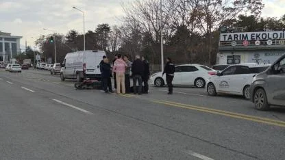 MOTOSİKLET SÜRÜCÜSÜ YARALANDI