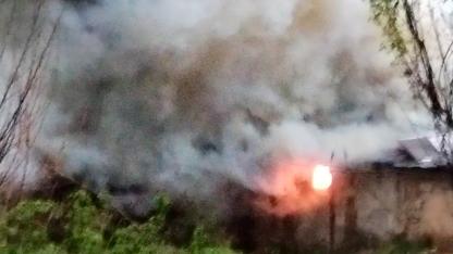 Yeşiltepe’de Depo Yangını Paniğe Neden Oldu