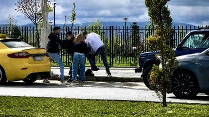 Çevreyolunda Sürücüler Arasında Tekme Tokat Kavga Kamerada