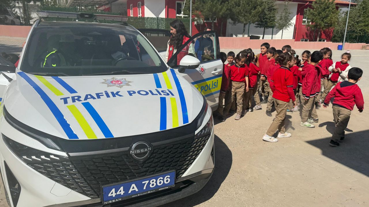Doğanşehir’de öğrencilere trafik bilinci aşılandı