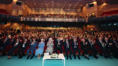 Erdoğan: Aileyi Güçlendirme Politikalarımızın Doğruluğu Gelecekte Daha İyi Anlaşılacak