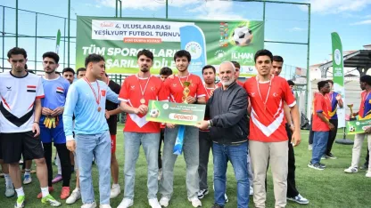 Mini Dünya Kupası’nda Kardeşlik Kazandı: Yeşilyurt’ta Uluslararası Futbol Coşkusu
